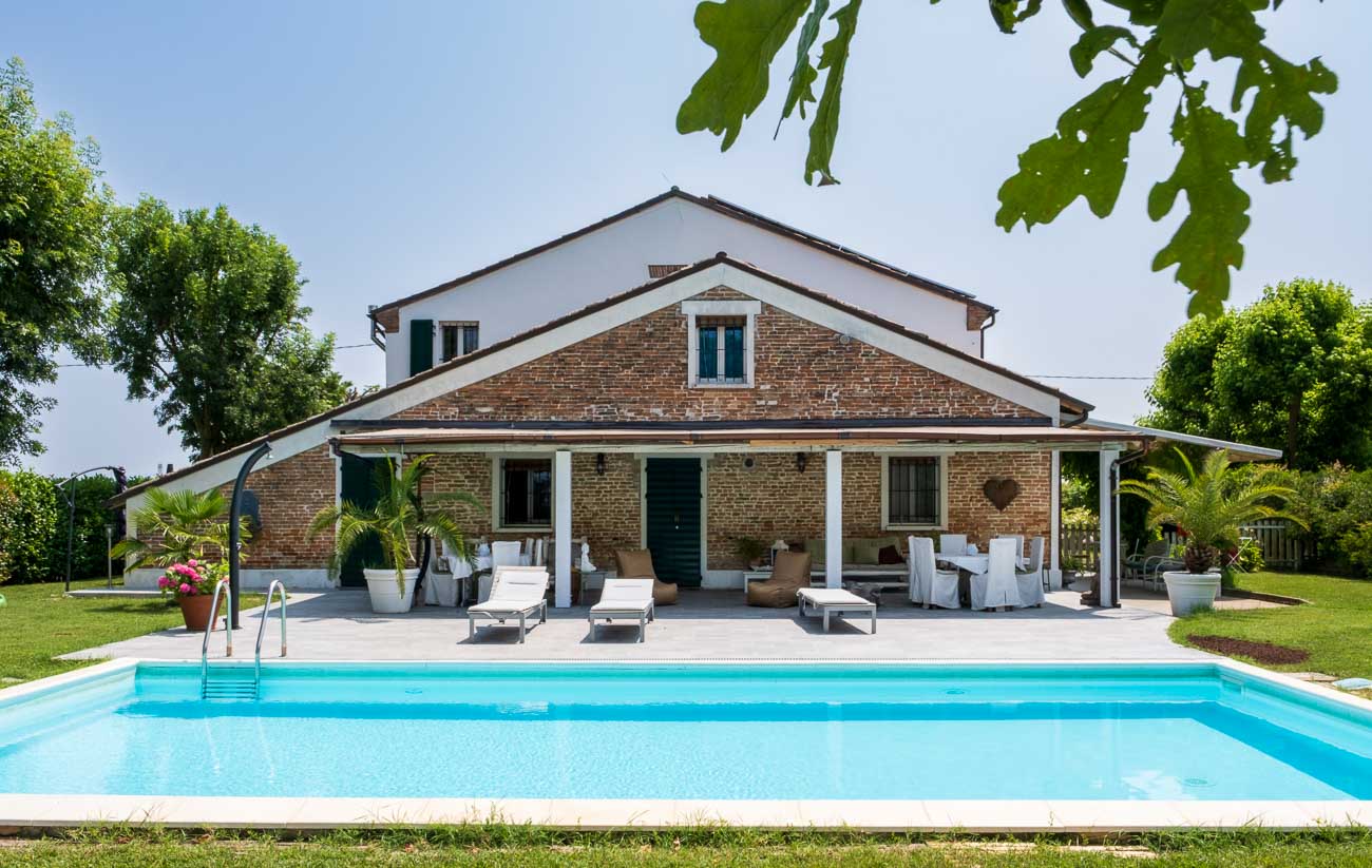 B&B_abracadabra_Ravenna_piscina_giardino